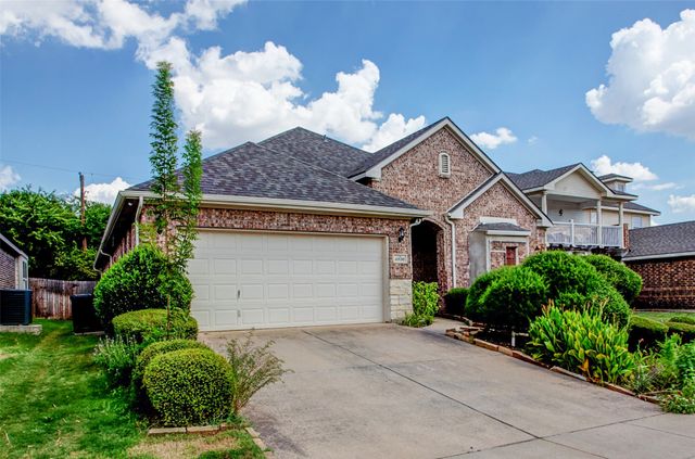 4836 Lemon Grove Drive, Fort Worth, TX 76135
