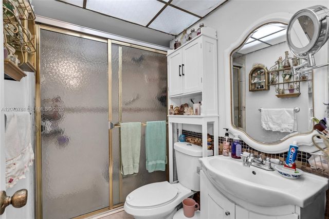 10442 Sunrise Lakes Boulevard 312, Sunrise, FL 33322