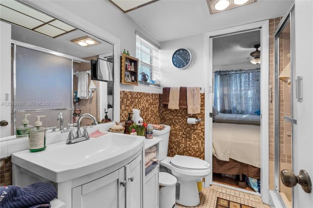 10442 Sunrise Lakes Boulevard 312, Sunrise, FL 33322