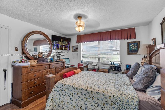 10442 Sunrise Lakes Boulevard 312, Sunrise, FL 33322