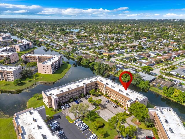 10442 Sunrise Lakes Boulevard 312, Sunrise, FL 33322