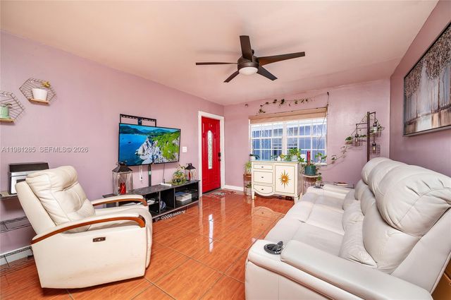 2610 NW 33rd St 2610-2612, Miami, FL 33142