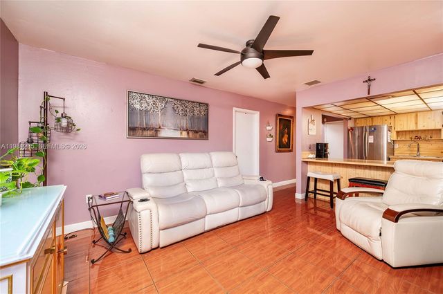 2610 NW 33rd St 2610-2612, Miami, FL 33142