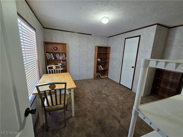 12860 Mayfield Road, Chardon, OH 44024