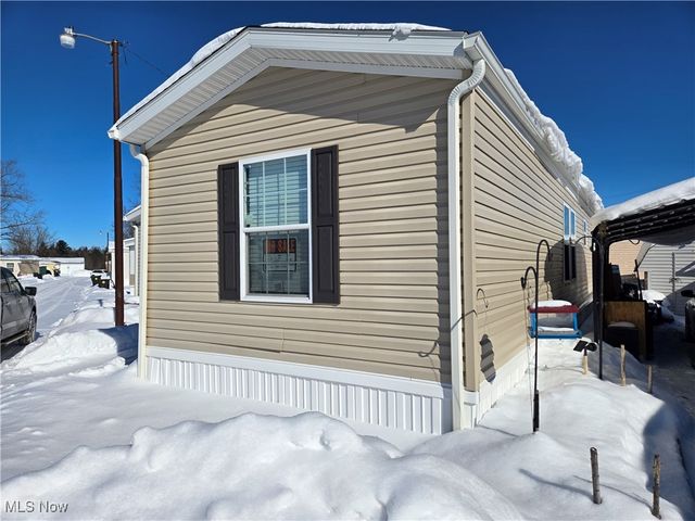 12860 Mayfield Road, Chardon, OH 44024