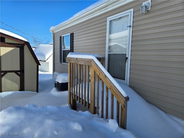 12860 Mayfield Road, Chardon, OH 44024