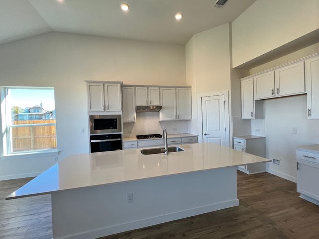 1824 Lazy Acres ST, Leander, TX 78641