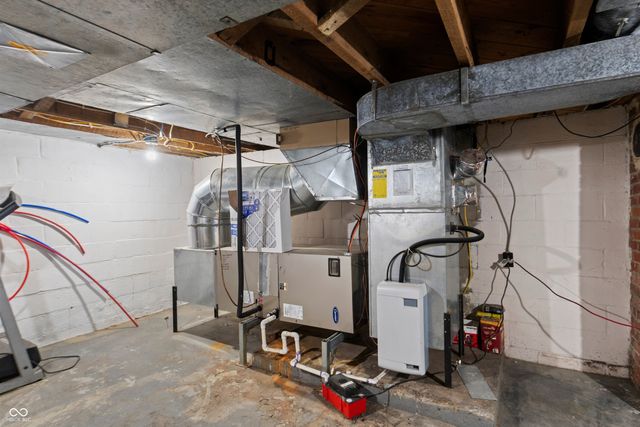 5855 S 25 W, Lebanon, IN 46052