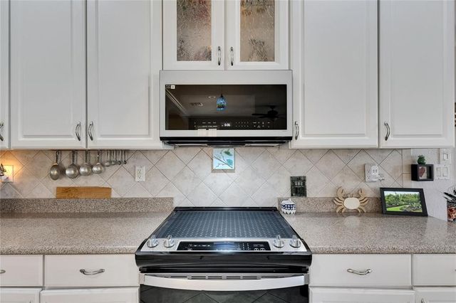 5728 SUNSET FALLS DRIVE, Apollo Beach, FL 33572