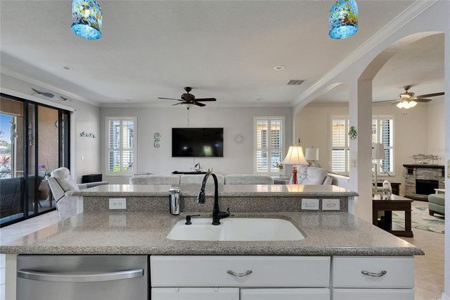 5728 SUNSET FALLS DRIVE, Apollo Beach, FL 33572