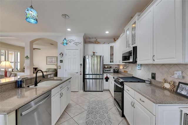 5728 SUNSET FALLS DRIVE, Apollo Beach, FL 33572