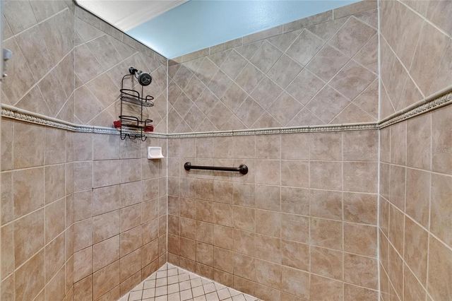 5728 SUNSET FALLS DRIVE, Apollo Beach, FL 33572