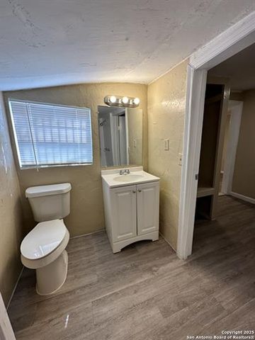 314 nueces C, San Antonio, TX 78207