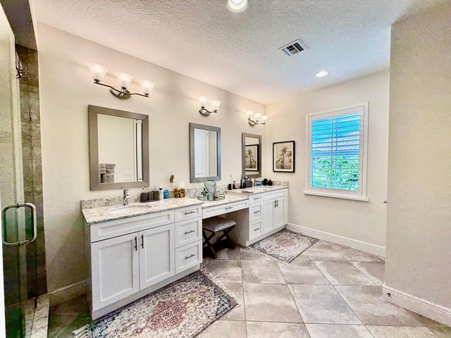 168 Crape Myrtle Lane, Wellington, FL 33414
