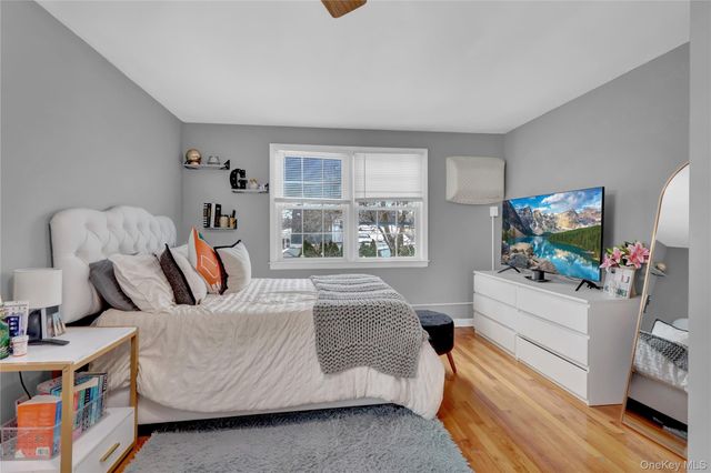 122 Laurel Drive, New Hyde Park, NY 11040