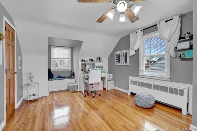 122 Laurel Drive, New Hyde Park, NY 11040