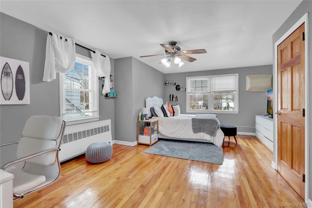 122 Laurel Drive, New Hyde Park, NY 11040