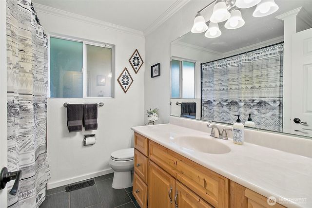 26119 147th Avenue SE, Kent, WA 98042