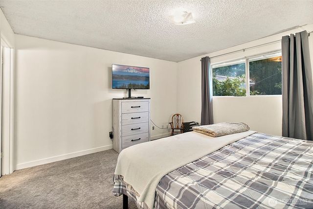 26119 147th Avenue SE, Kent, WA 98042