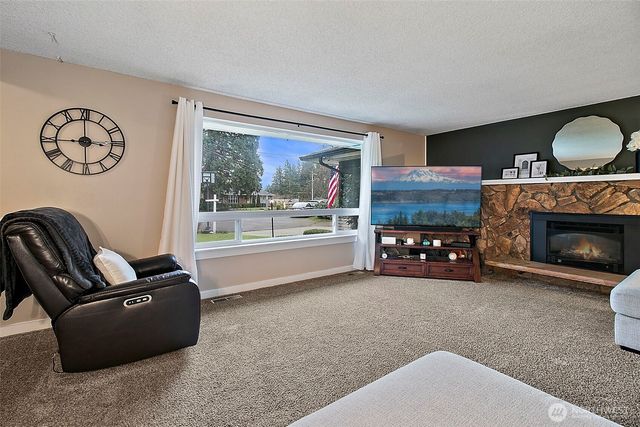 26119 147th Avenue SE, Kent, WA 98042