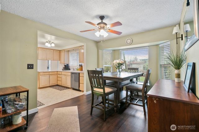 26119 147th Avenue SE, Kent, WA 98042