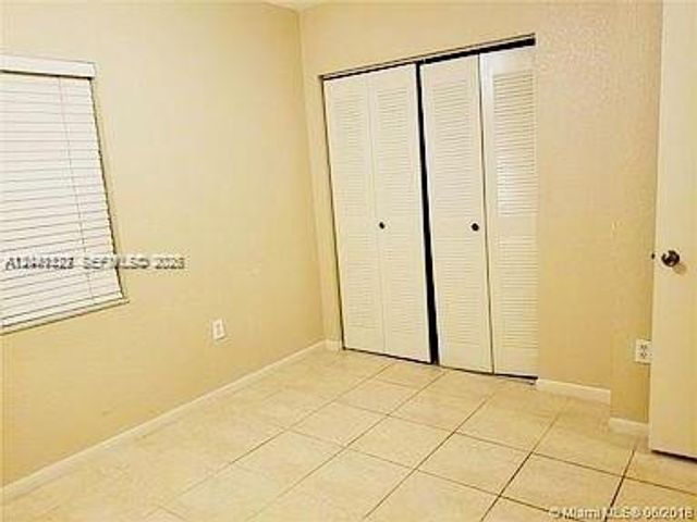 246 Riviera Cir 246, Weston, FL 33326