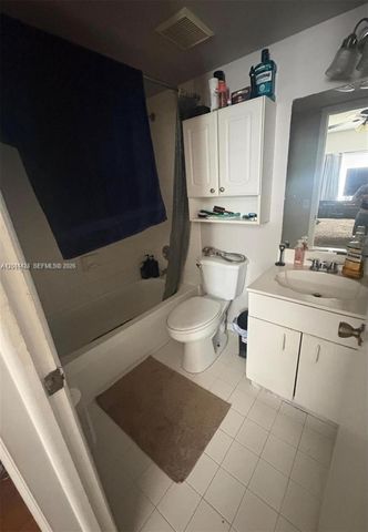 246 Riviera Cir 246, Weston, FL 33326