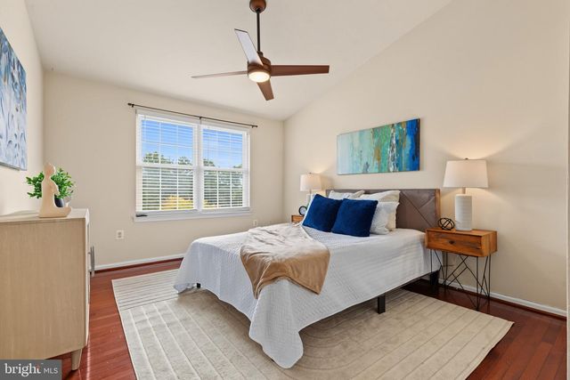 12821 FAIR BRIAR LN, Fairfax, VA 22033