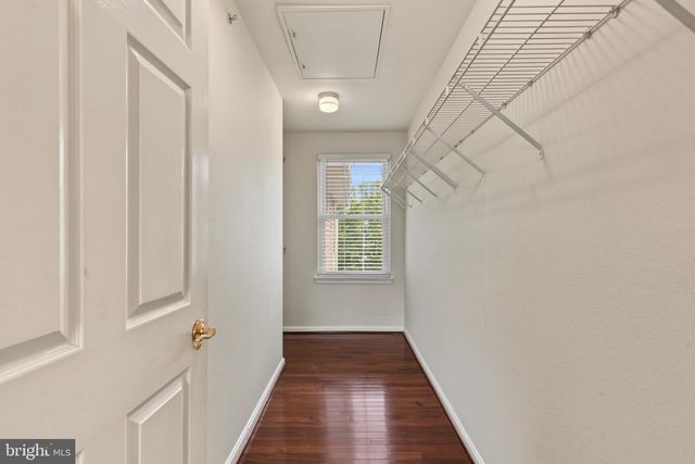 12821 FAIR BRIAR LN, Fairfax, VA 22033