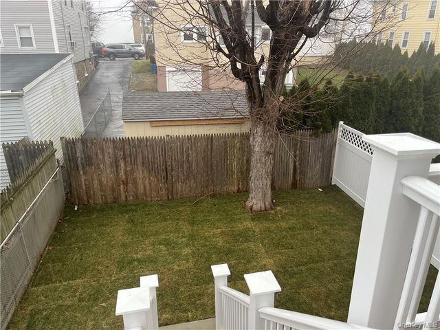 195 Park Avenue D, West Harrison, NY 10604