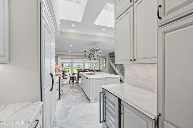 50 SEMINOLE LANDING Road, Atlantic Beach, FL 32233