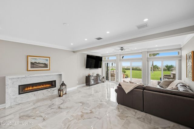 50 SEMINOLE LANDING Road, Atlantic Beach, FL 32233