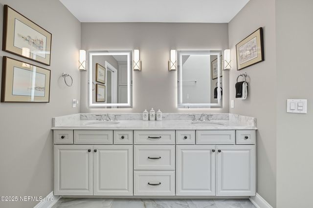 50 SEMINOLE LANDING Road, Atlantic Beach, FL 32233