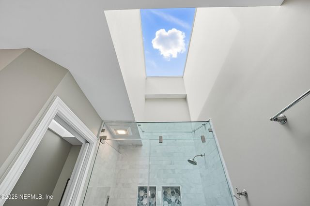 50 SEMINOLE LANDING Road, Atlantic Beach, FL 32233