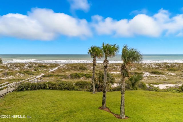 50 SEMINOLE LANDING Road, Atlantic Beach, FL 32233