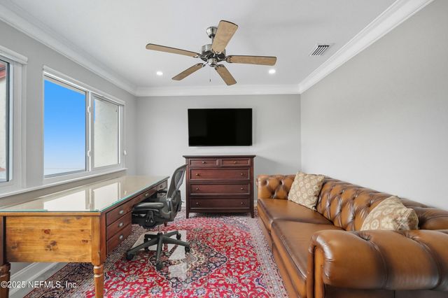 50 SEMINOLE LANDING Road, Atlantic Beach, FL 32233