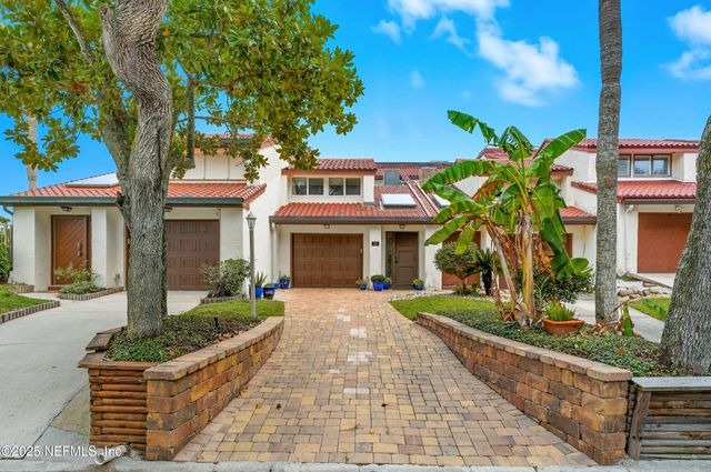 50 SEMINOLE LANDING Road, Atlantic Beach, FL 32233