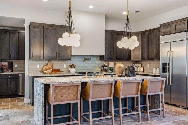 90 Rome Lane, Corrales, NM 87048