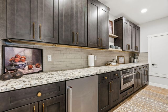 90 Rome Lane, Corrales, NM 87048