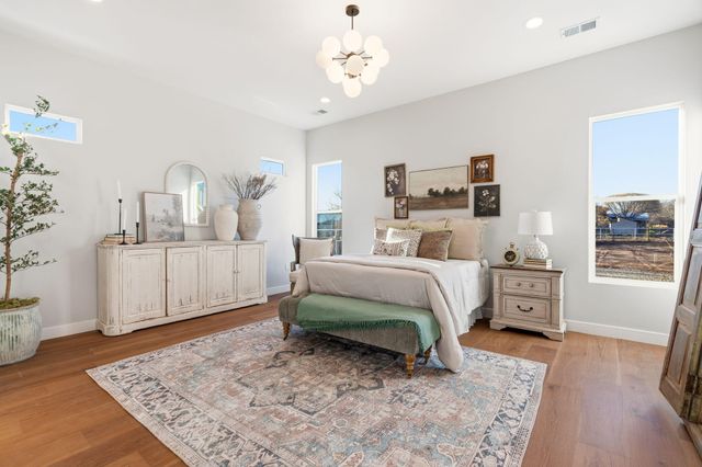 90 Rome Lane, Corrales, NM 87048