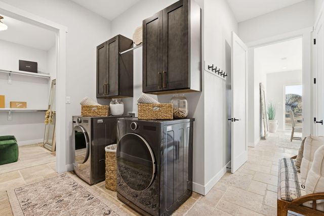 90 Rome Lane, Corrales, NM 87048