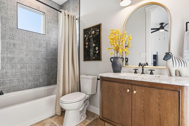 90 Rome Lane, Corrales, NM 87048