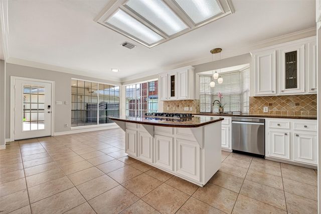 4907 Keneshaw Street, Sugar Land, TX 77479
