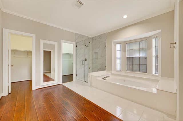 4907 Keneshaw Street, Sugar Land, TX 77479