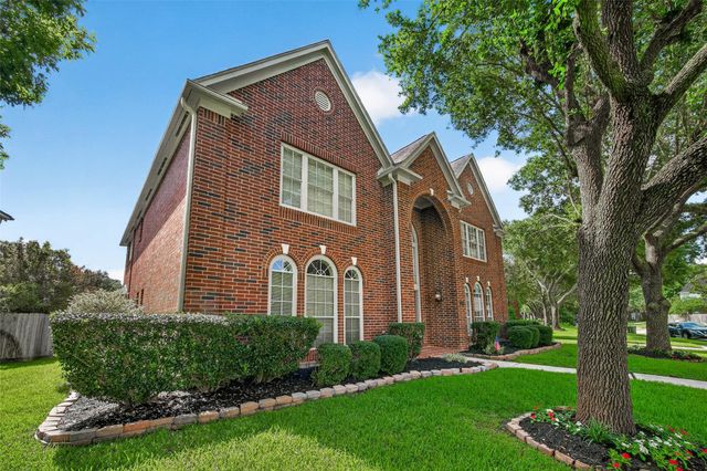 4907 Keneshaw Street, Sugar Land, TX 77479