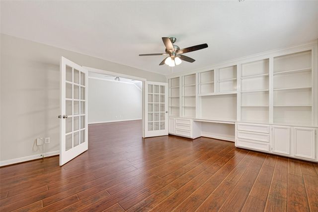 4907 Keneshaw Street, Sugar Land, TX 77479