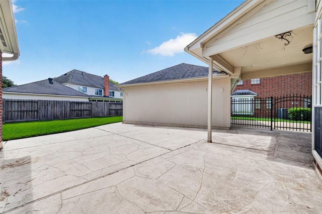 4907 Keneshaw Street, Sugar Land, TX 77479