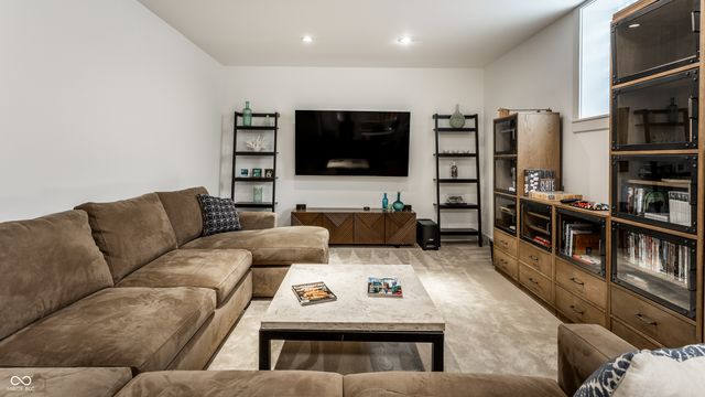 224 E 10th Street, Indianapolis, IN 46202