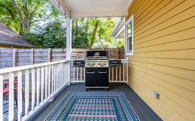 224 E 10th Street, Indianapolis, IN 46202