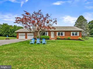 1368 HOODS MILL RD, Woodbine, MD 21797
